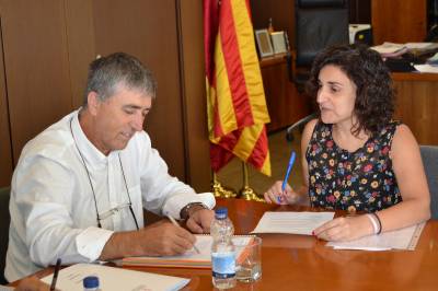 Burriana presenta al conseller dos projectes per millorar el mercat municipal i potenciar les PIMES