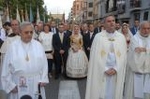 La 'baixà' de la patrona abre los actos festivos en Vila-real