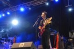 Los Brincos cierran las actuaciones musicales con una gran convocatoria de público