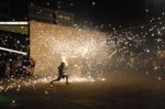 El Correfoc y el castillo de fuegos ponen el punto y final a las fiestas