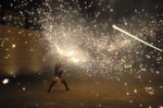 El Correfoc y el castillo de fuegos ponen el punto y final a las fiestas