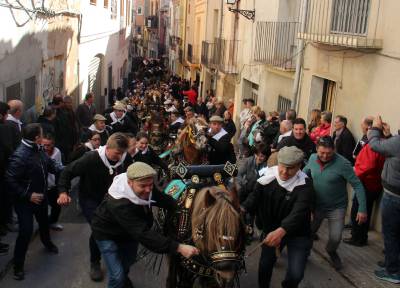 Borriol vive la intensa jornada en honor a Sant Antoni
