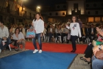 Nules tanca les festes de la Soledad amb una gran desfilada de moda a la plaça Major