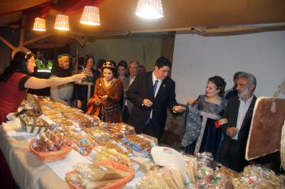 Mascarell regresa al pasado con su Feria Medieval