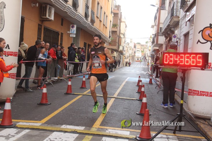 Fernando Ruiz y Laia Cañes ganan el I 10K de La Vilavella