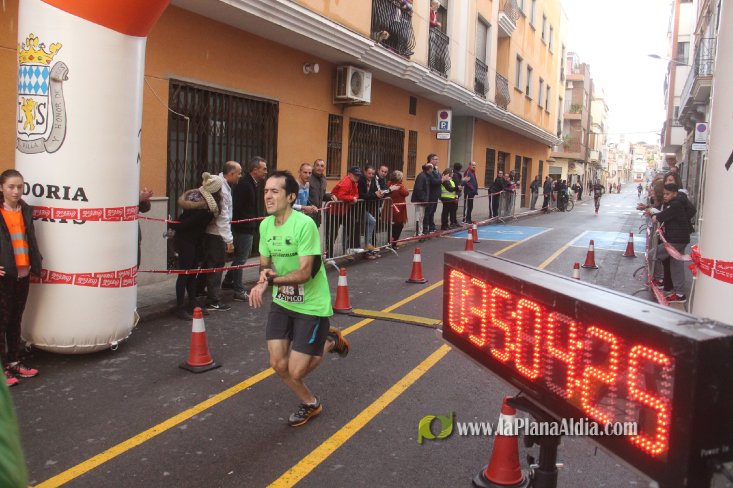 Fernando Ruiz y Laia Cañes ganan el I 10K de La Vilavella