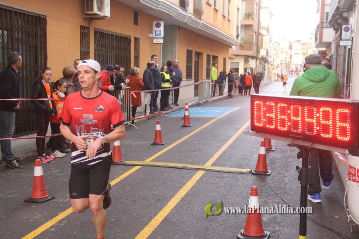 Fernando Ruiz y Laia Cañes ganan el I 10K de La Vilavella