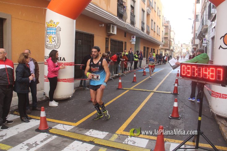 Fernando Ruiz y Laia Cañes ganan el I 10K de La Vilavella