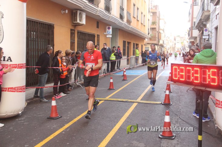 Fernando Ruiz y Laia Cañes ganan el I 10K de La Vilavella