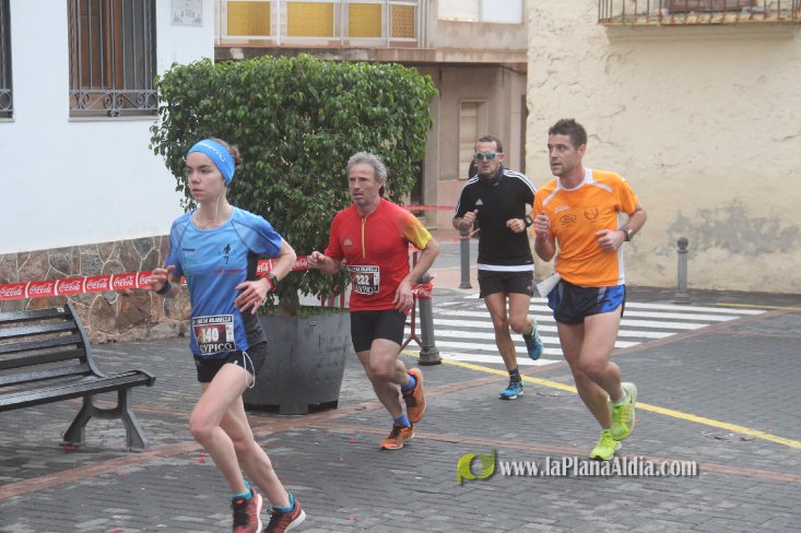 Fernando Ruiz y Laia Cañes ganan el I 10K de La Vilavella