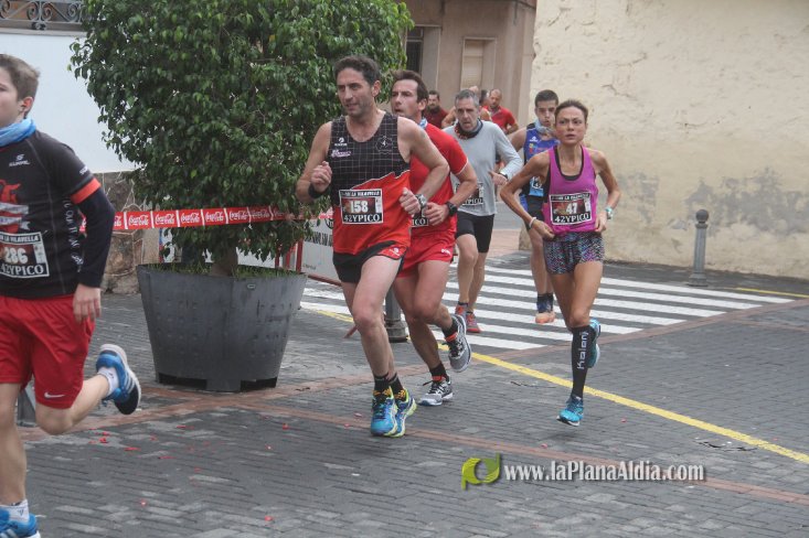 Fernando Ruiz y Laia Cañes ganan el I 10K de La Vilavella