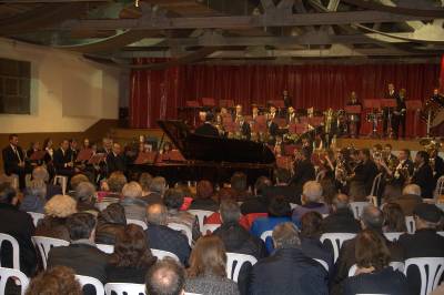 Concert per a piano i banda per Santa Ceclia a Vilafranca