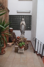Las religiosas Esclavas del Santísimo dejan el convento de Burriana