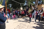 Concurrida festividad de La Dobla con reparto de los rollos sobrantes, almuerzo en San Cristóbal y juegos populares para los niños