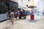 Nules viu Sant Vicent amb més de 100 carros participant en la cercavila