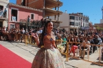 Multitudinaria ofrenda flora a la Virgen de la Asunción