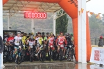 A pesar de la intensa lluvia mas de 100 participantes en la BTT Gigante de l'Alcalatén de l'Alcora