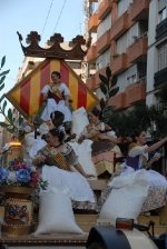 Vila-real sale a la calle para disfrutar de la Cavalcada de festes