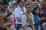 La plaça Major va vibrar amb el concert de Karina i Micky