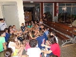 Veinticinco alumnos del colegio Cardenal Cisneros de Almassora participan en una actividad nocturna en el Museo de Ciencias 