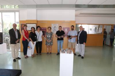 Premio al Cartel de la Dcada de la ESCAL patrocinado por Lubrieste y Exposicin de los Trabajos de los Alumnos