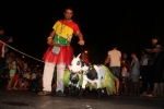 Divertida y colorida noche de disfraces