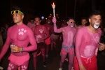 Divertida y colorida noche de disfraces
