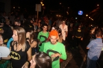 Divertida y colorida noche de disfraces