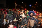 Divertida y colorida noche de disfraces