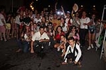 Divertida y colorida noche de disfraces