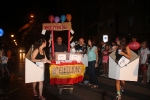 Divertida y colorida noche de disfraces