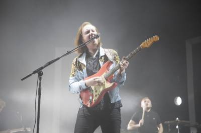 Fotografia /Galeria/2016/8/146659_82394/6_M1.jpg