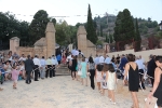Concurrida Procesión del Cristo y exposición en la Caixa Rural