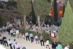 Concurrida Procesión del Cristo y exposición en la Caixa Rural