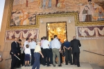 Concurrida Procesión del Cristo y exposición en la Caixa Rural
