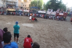 Burriana vibra con el encierro de toros embolados