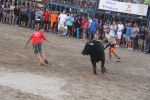 Burriana vibra con el encierro de toros embolados