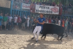 Burriana vibra con el encierro de toros embolados