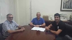 Ayuntamiento y Club Muntanyer La Pedrera firman un convenio de colaboración