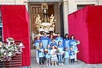 Els nulers veneren a la seua patrona, la Mare de Déu de la Soledat