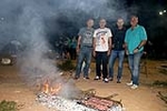 Más de 2.000 personas participan en la 'torrà de carn'