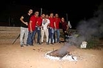 Más de 2.000 personas participan en la 'torrà de carn'