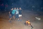 Más de 2.000 personas participan en la 'torrà de carn'