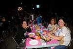 Más de 2.000 personas participan en la 'torrà de carn'