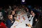 Más de 2.000 personas participan en la 'torrà de carn'