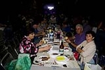 Más de 2.000 personas participan en la 'torrà de carn'