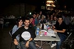 Más de 2.000 personas participan en la 'torrà de carn'