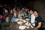 Más de 2.000 personas participan en la 'torrà de carn'