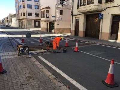 Limpieza de desages en la Avenida de Castelln de Vilafranca