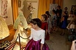 'Borgoña' y 'ciruela', los colores de los trajes de las Reinas Falleras de Burriana 2018
